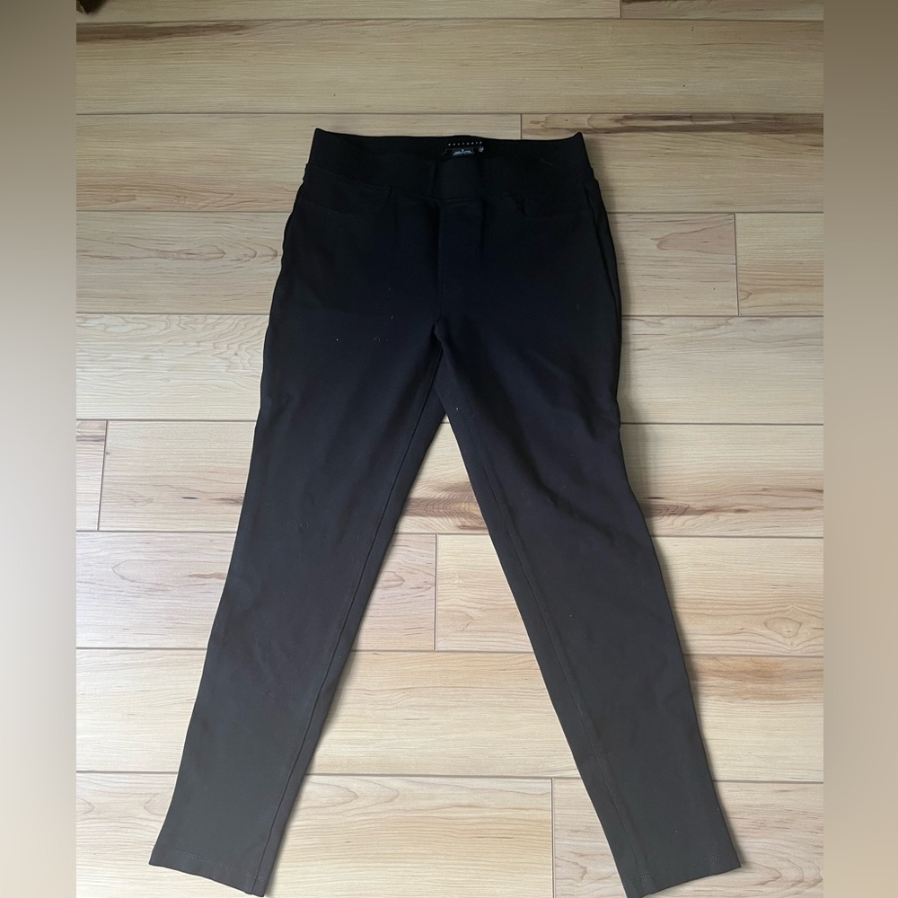 SANCTUARY skinny leg black pants